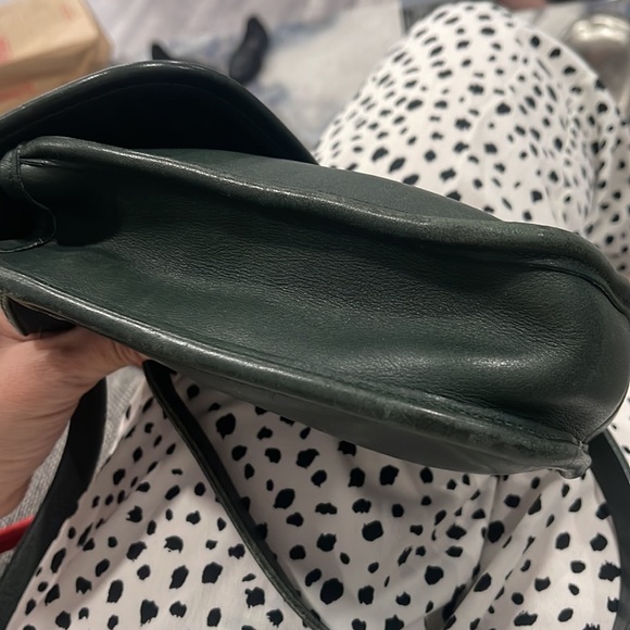 Coach - Picture 3 of 10